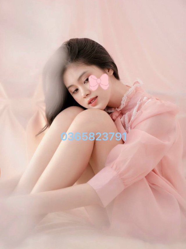 Thiên Hương Gái Xinh Hàng Cao Cấp Nha Trang Làm Tình Ngọt Nước – Dịch Vụ Gái Gọi TP Nha Trang Chuyên Nghiệp