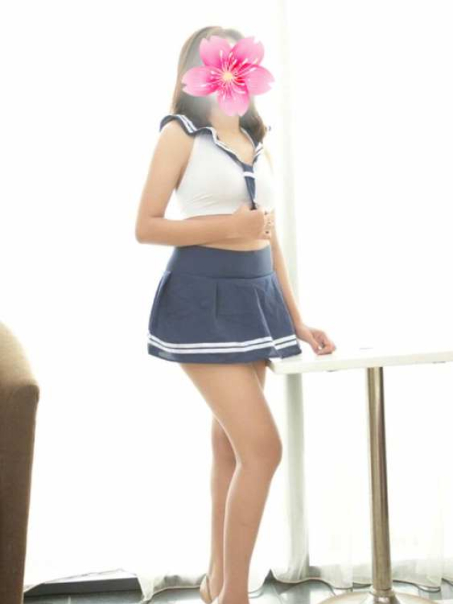 Thu Sương Gái Gọi Đi Khách Qua Đêm Giá Rẻ Nhất Phan Thiết