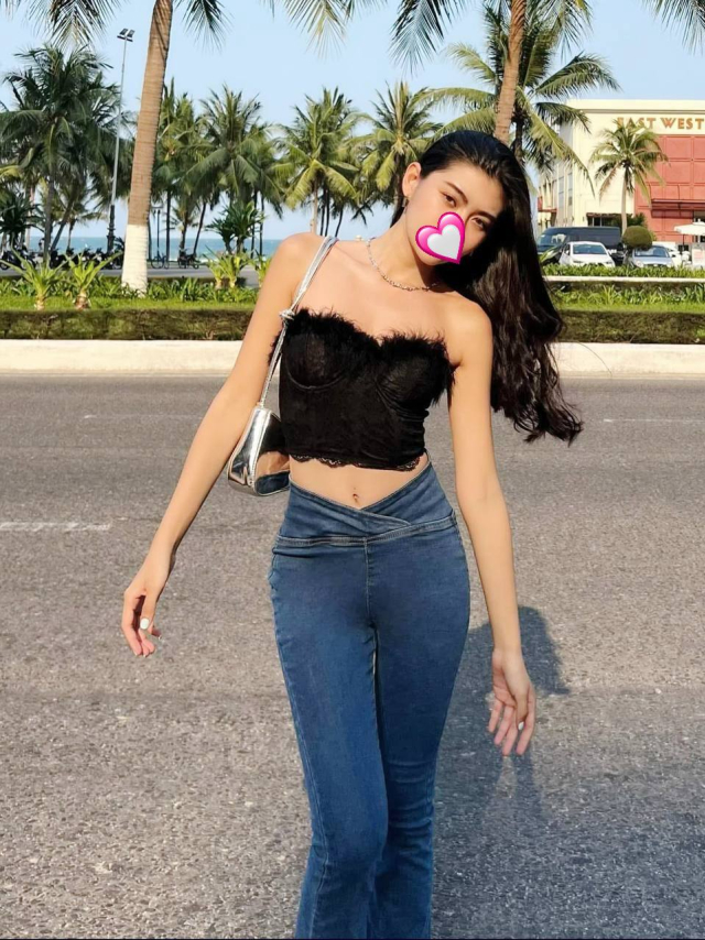 Ngọc Hân – Girl 2K4 Khuôn Mặt Thơ Ngây Gái Gọi Cao Cấp TP Nha Trang, Gái Bao VIP Khánh Hòa