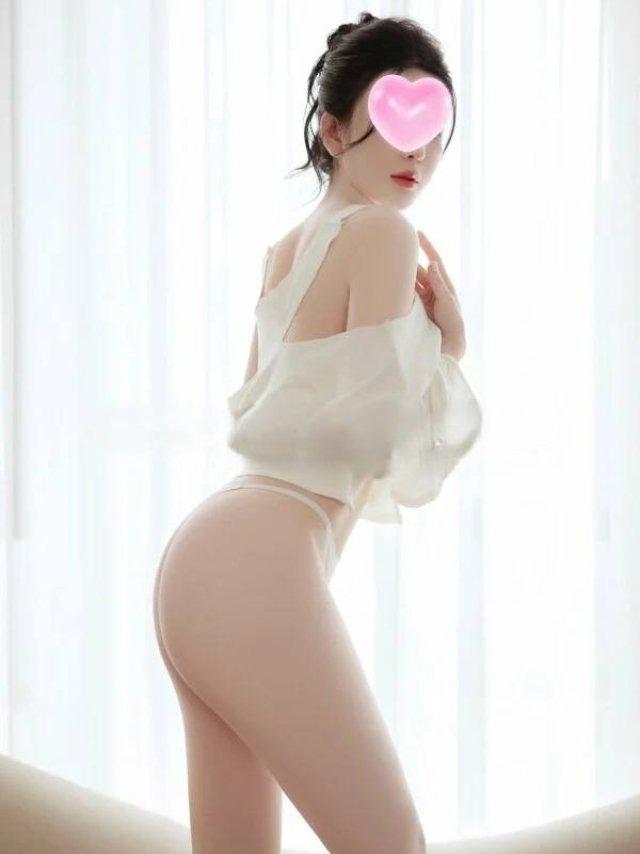 Bé Na – Gái Gọi Cao Cấp Tại Buôn Ma Thuột Xinh Và Dâm